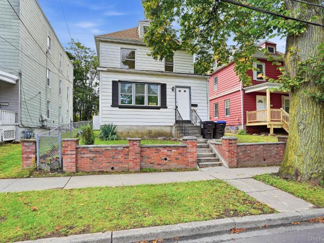 House for sale in City of Poughkeepsie, Dutchess County