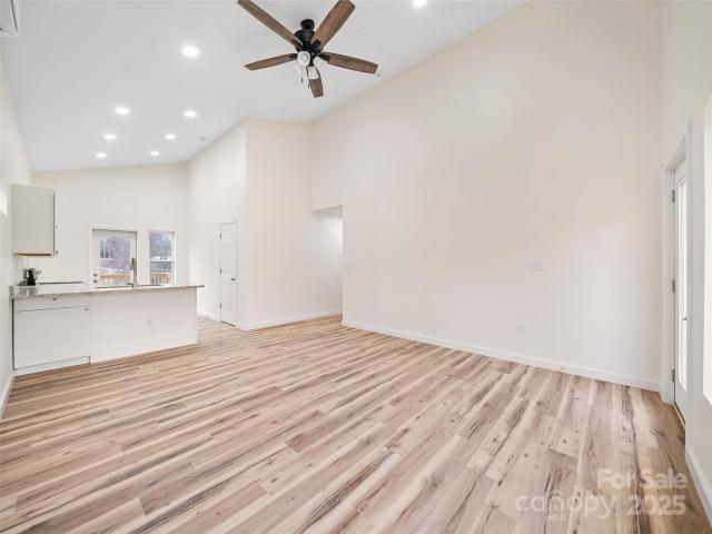 Property for sale in Spruce Pine, North Carolina
