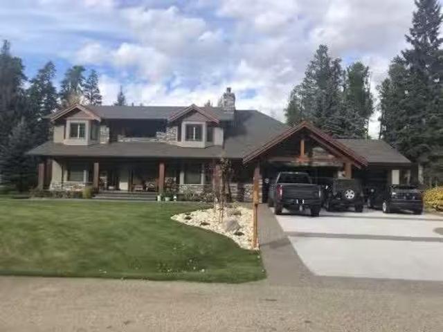 House for sale in Whitecourt, Alberta