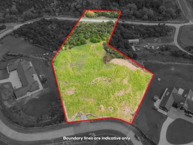 Property for sale in Awhitu