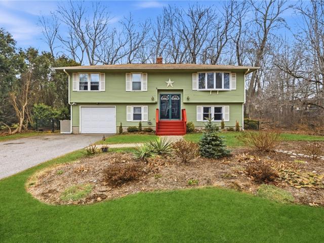 Property for sale in Smithfield, Rhode Island