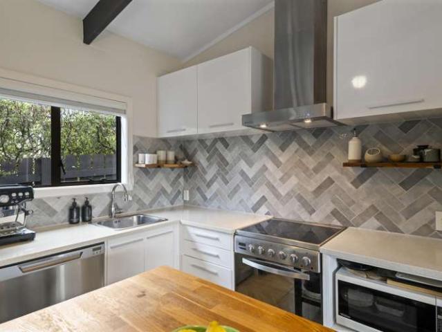 House for sale in Glen Eden, Waitākere Ranges