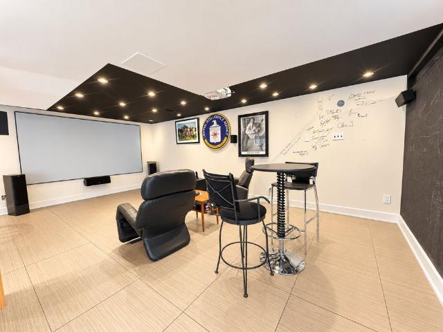 House for rent in Kirkland, Quebec