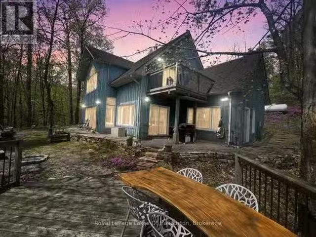 House for sale in Ontario