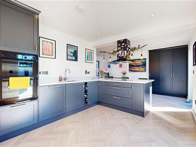 Detached House for sale in Bluebell, North Tipperary