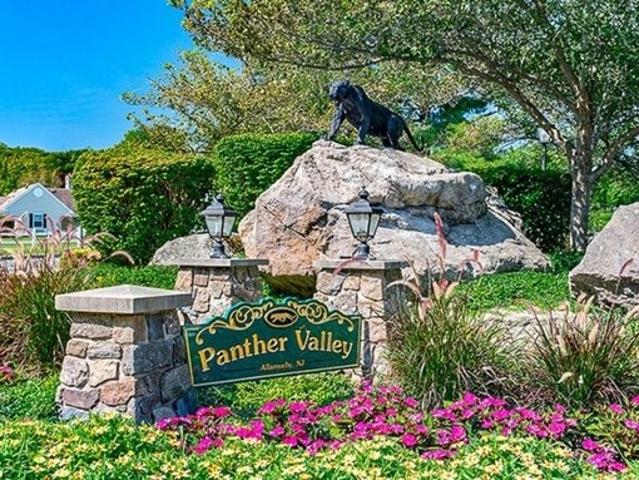 House for sale in Allamuchy, New Jersey