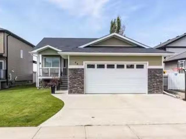 House for sale in Medicine Hat, Alberta