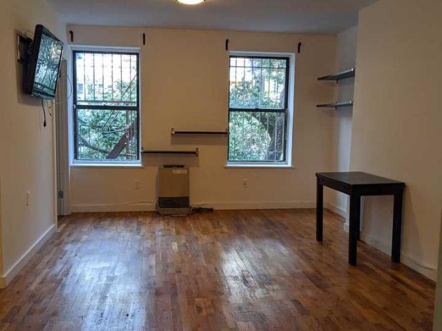 Apartment for rent in Arverne, New York