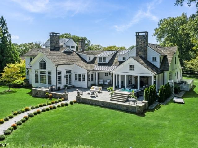 House for sale in Far Hills, New Jersey