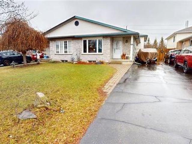 House for sale in Kitchener, Ontario