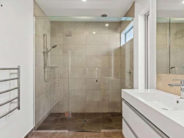 House for sale in Chaslands, Canterbury