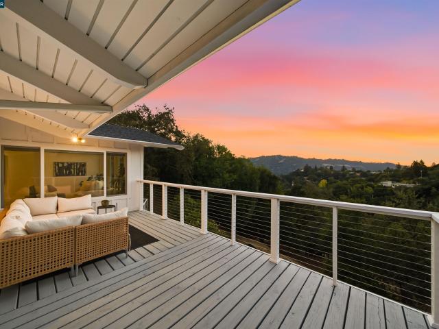 House for sale in Orinda, Contra Costa County
