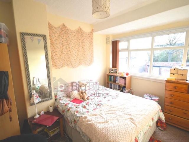 House for rent in Hyde Park, West Yorkshire