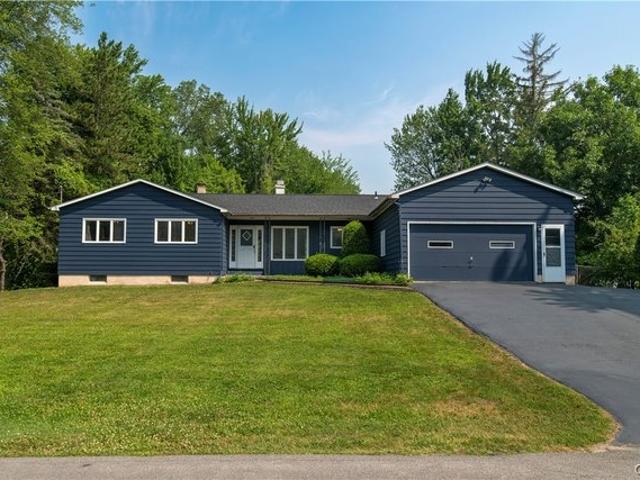 House for sale in Oneida, New York