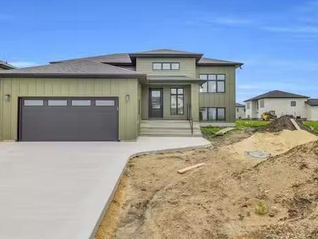 House for sale in Steinbach, Manitoba