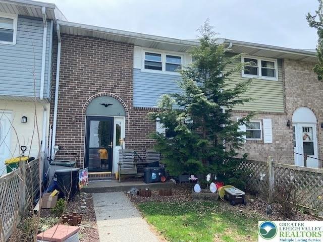 Townhouse for sale in Lehigh, Pennsylvania