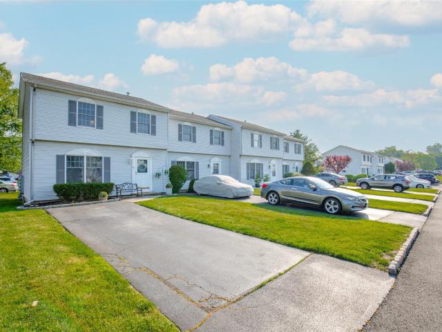 Townhouse for sale in West Haverstraw