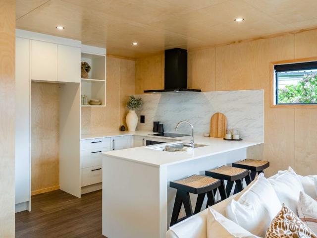 House for rent in Hamilton Lake, Hamilton City