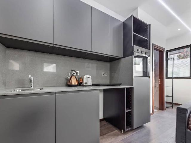 Apartment for rent in London Borough of Barnet, Greater London