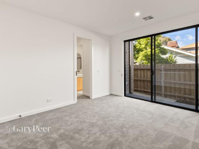Apartment for rent in Carnegie, Melbourne