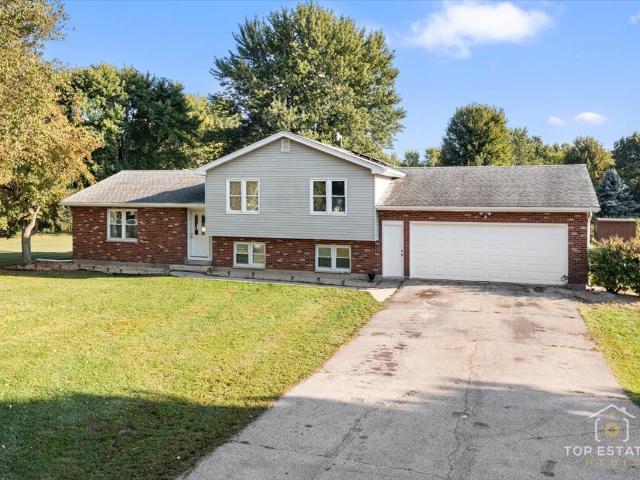 House for sale in Elburn, Illinois