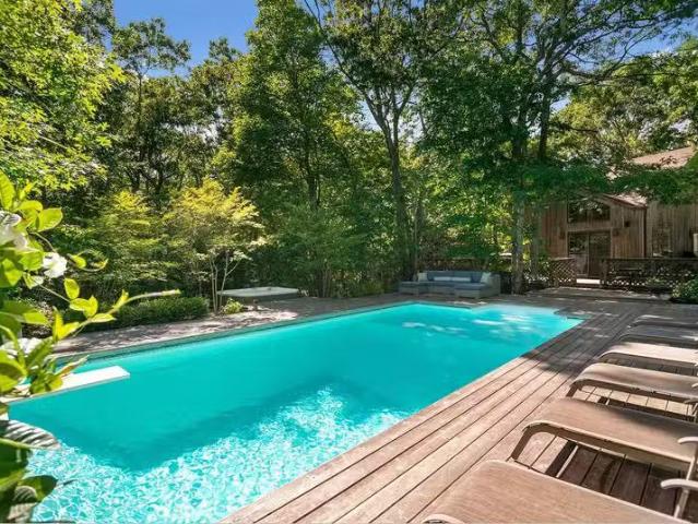 Condo for sale in Smithtown Condo for sale in Smithtown