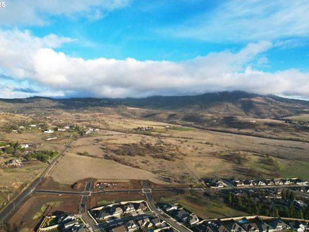 Land for sale in Medford, Jackson County