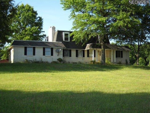 House for sale in Southington, Ohio