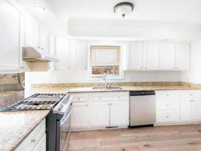 House for sale in Ark