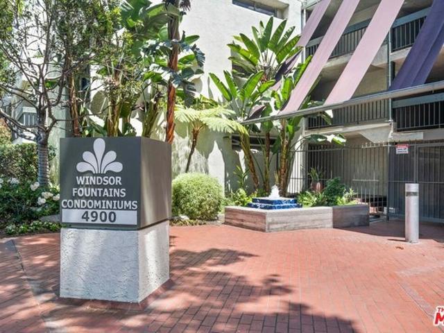 Condo for sale in Culver City, California