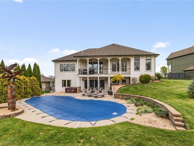 House for sale in Blue Springs, Missouri