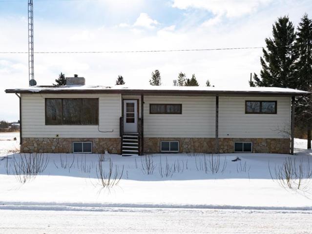 House for sale in Stettler, Alberta