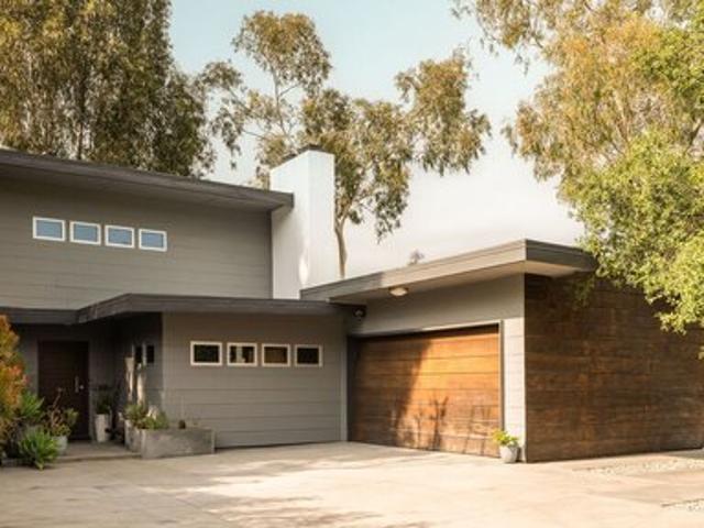 House for sale in Canoga Park, California
