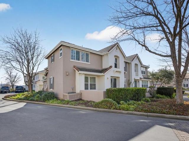 Condo for sale in El Dorado Hills, California