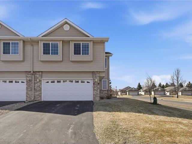 Townhouse for sale in Hugo, Minnesota