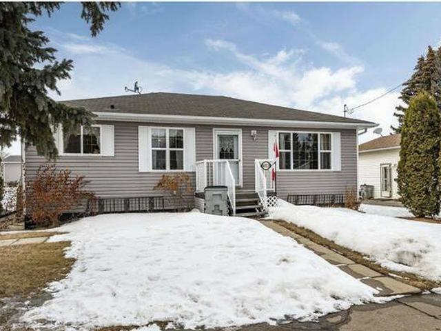 House for sale in Edmonton