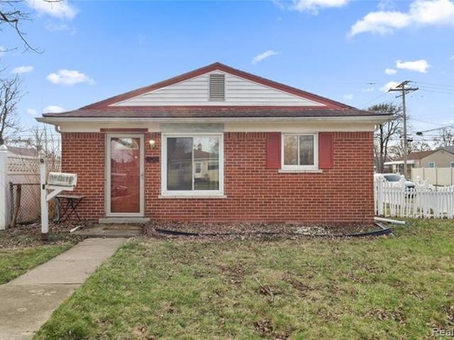 House for sale in Dearborn Heights, Michigan