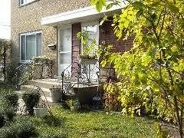 Townhouse for sale in Skokie, Illinois
