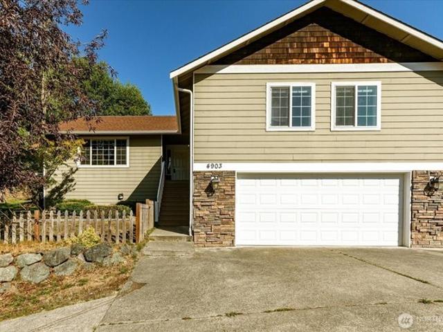 House for sale in Freeland, Island County