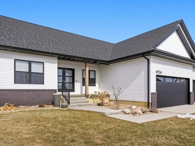 House for sale in Cedar Falls, Iowa