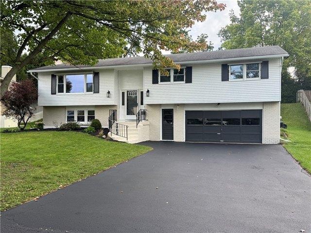 House for sale in Village of Manlius, Town of Manlius