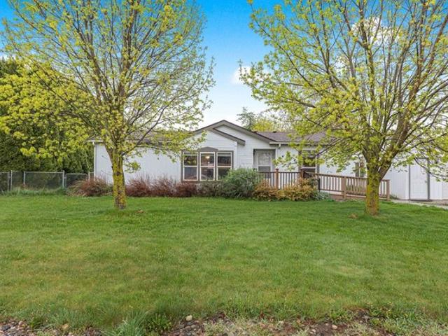 House for sale in Newman Lake, Washington
