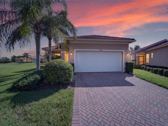 House for sale in Wimauma, Hillsborough County