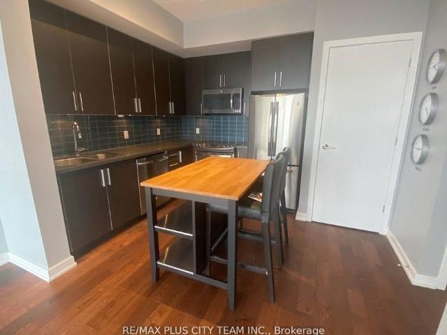 House for rent in Etobicoke—Lakeshore, Toronto