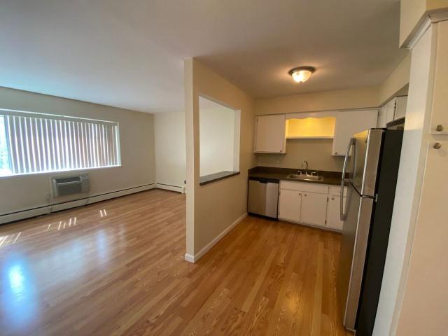 Apartment for rent in Royal Oak, Michigan