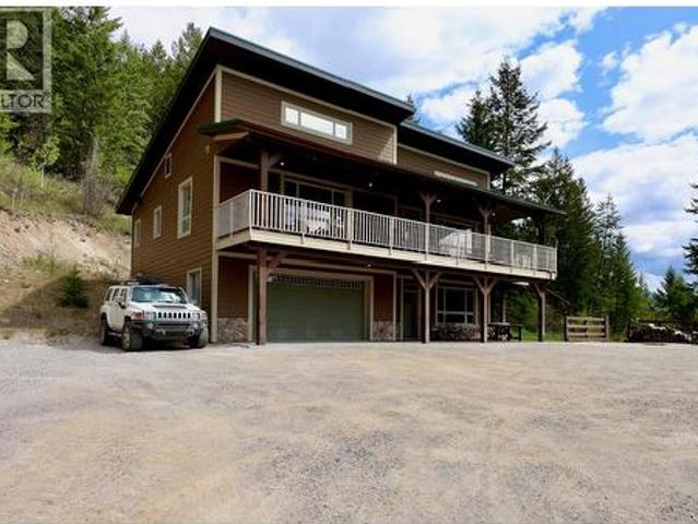 House for sale in Parson, British Columbia
