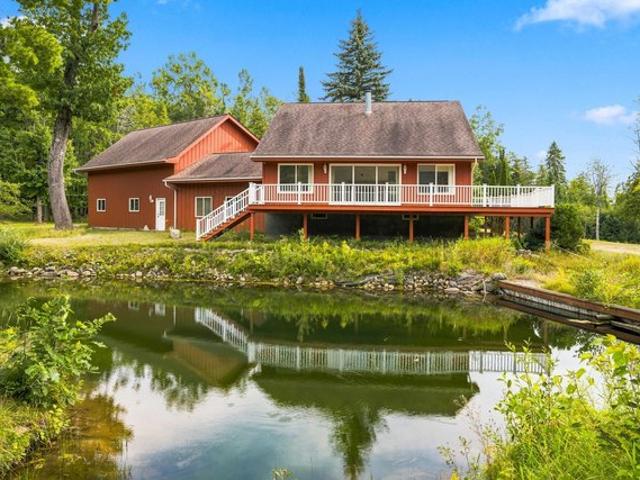 House for sale in Indian River, Tuscarora Township