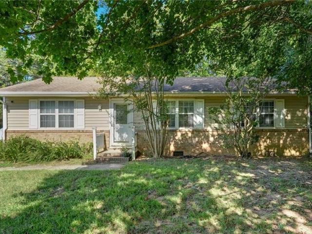 House for sale in Three Meadows, Greensboro