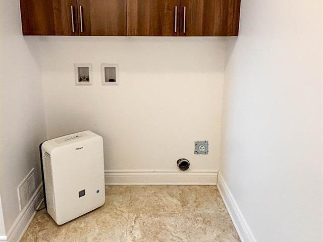 Apartment for rent in Laval
