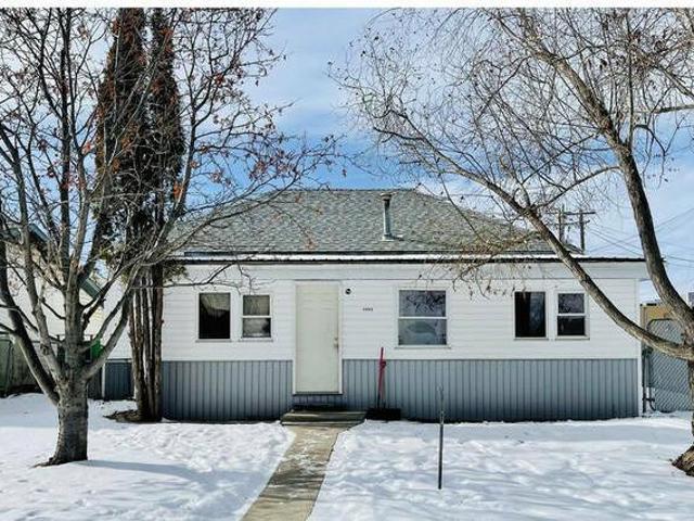 House for sale in Edmonton